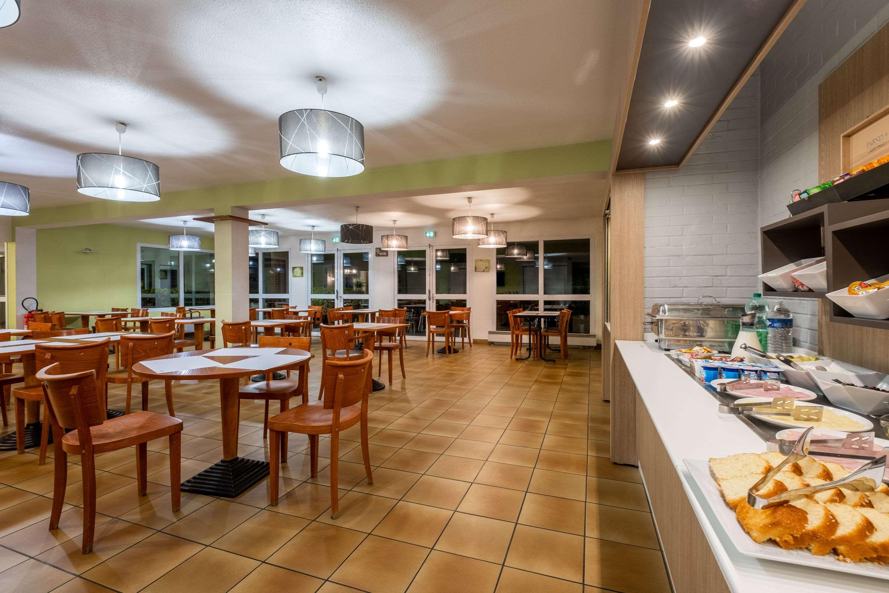 Comfort Hotel Lille Lomme Ngoại thất bức ảnh